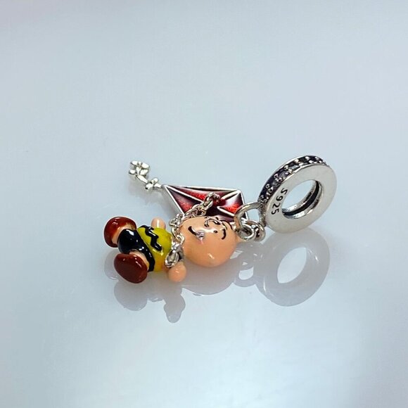 Peanuts Charlie Brown Dangle Charm - Picture 4 of 6